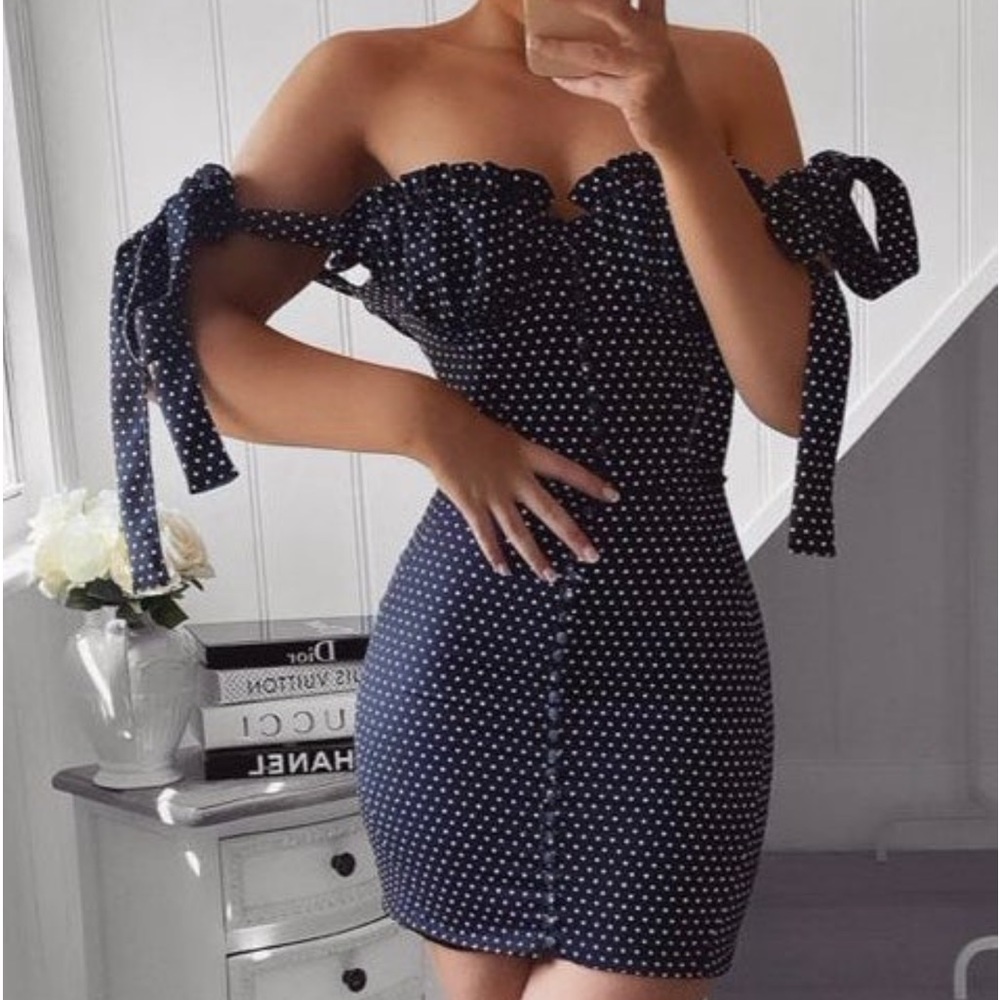 NWOT House of CB dress